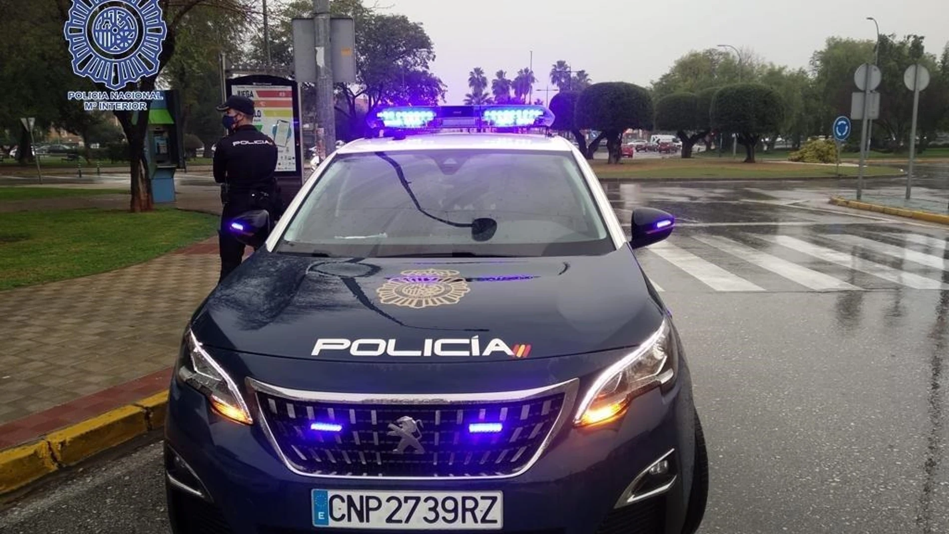 Un vehículo de la Policía Nacional