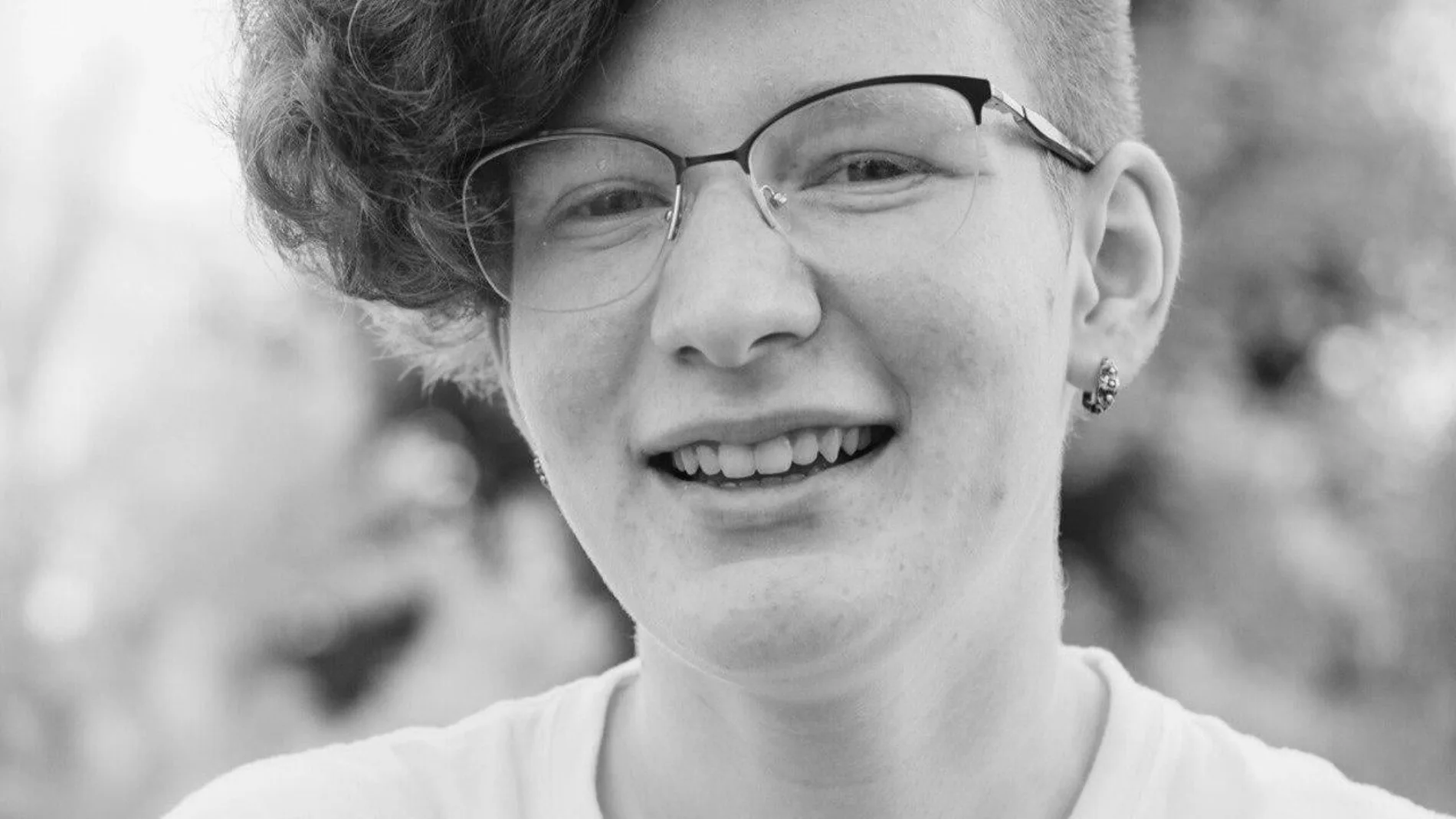 La joven profesora Julia Zdanovska, de 21 años, murió en Jarkiv cuando cayó una bomba rusa