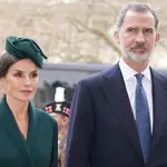 Los Reyes de España en el homenaje al duque de Edimburgo.