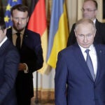 El presidente de Ucrania, Volodimir Zelenski, y su homólogo ruso, Vladimir Putin, podrían verse las caras en una reunión entre ambos líderes con motivo de la invasión en territorio ucraniano