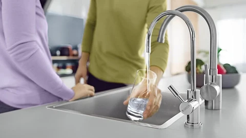 Grifo de agua con filtro BRITA mypure P1