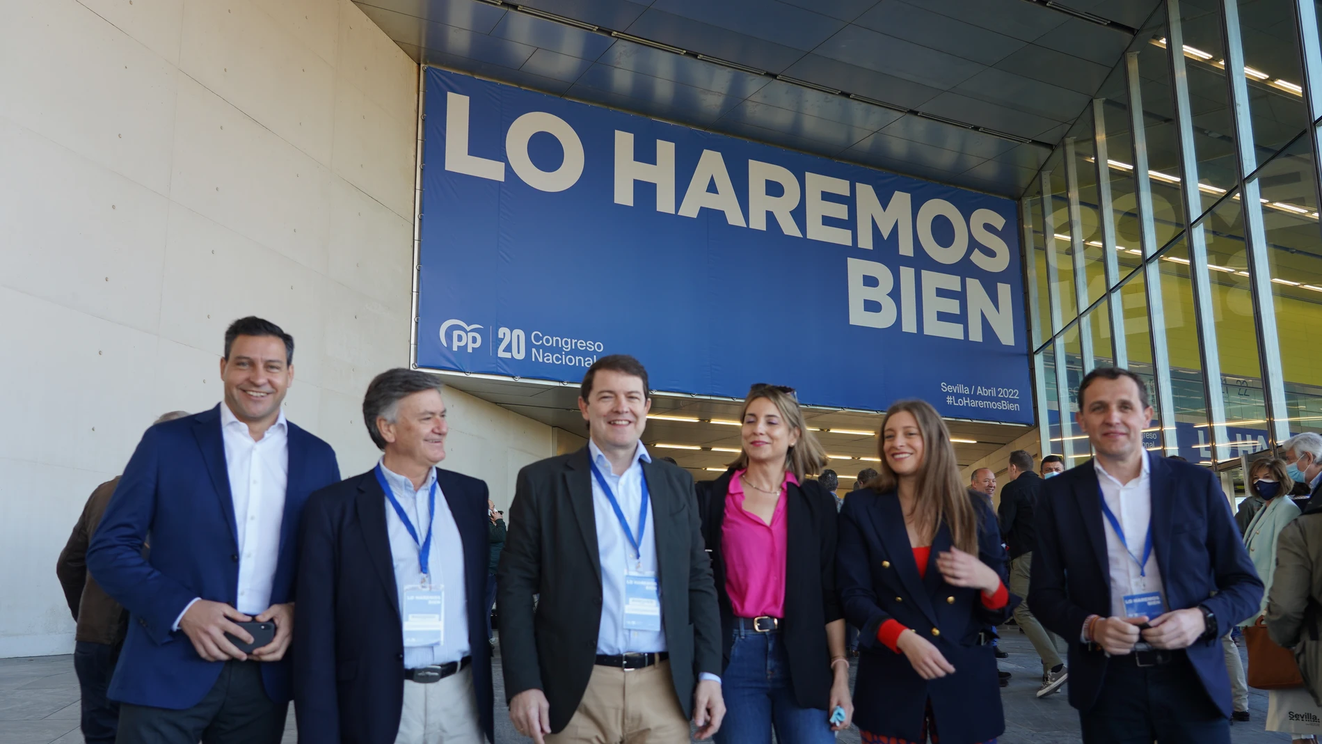 Apertura del XX Congreso extraordinario del Partido Popular. Fernández Mañueco junto a Francisco Vázquez, Raúl de la Hoz y Conrado Íscar, entre otros