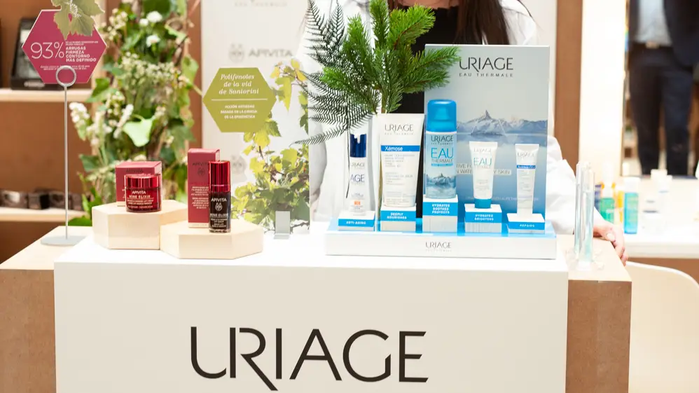 Stand de Uriage y Apivita