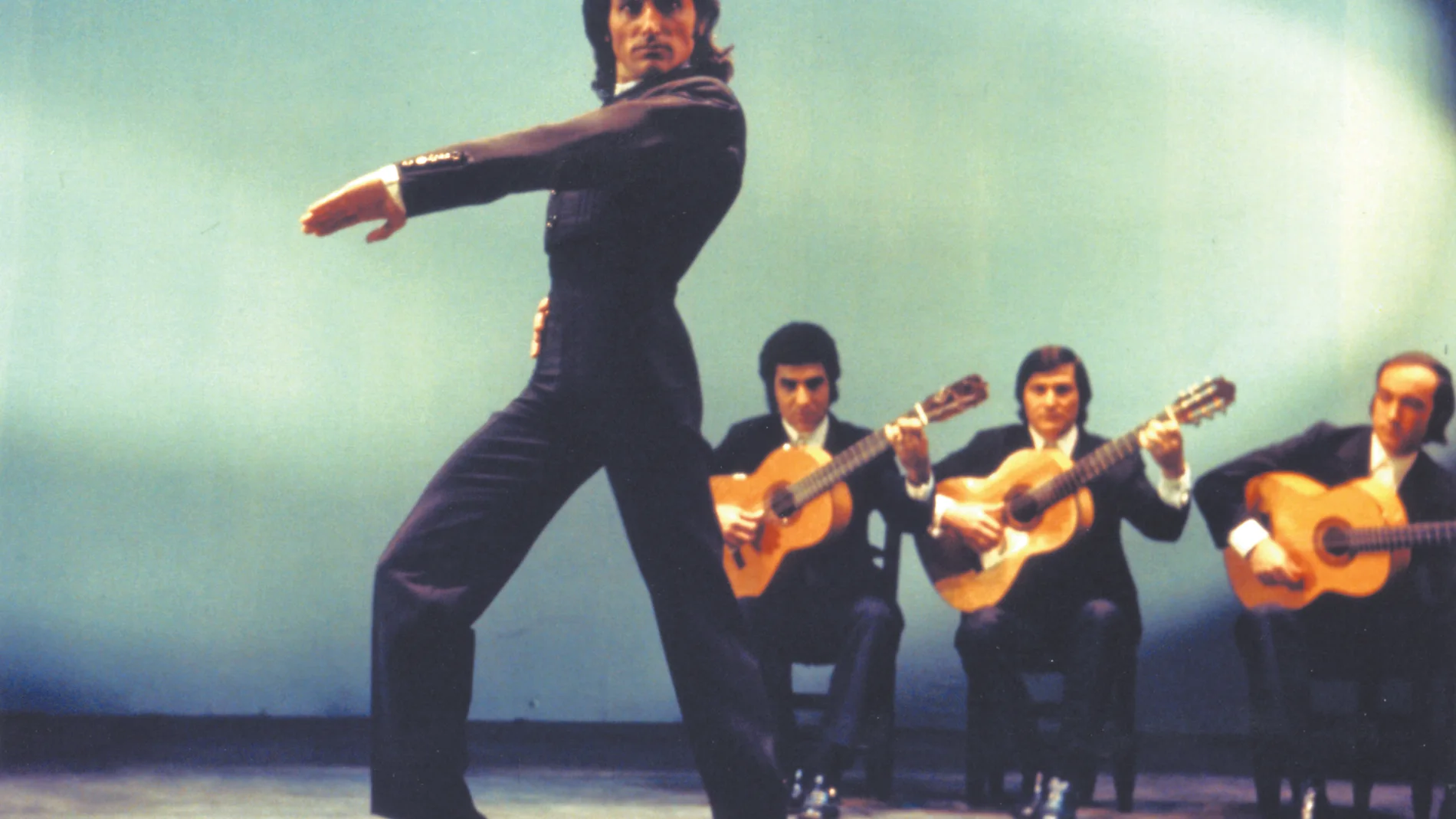 Tributo al bailarín, coreógrafo e intelectual de la danza