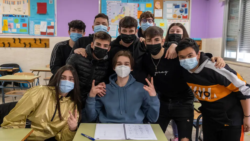 Un grupo de niños ucranianos refugiados, matriculados en el colegio Salesiano San José de Salamanca: Nazar, Dasha, Marc y Volodar