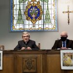 El obispo auxiliar de Valladolid, Luis Argüello, y el economista José María Conde, informan en rueda de prensa sobre la campaña de la renta XTantos y sobre los datos económicos de la Iglesia de Valladolid