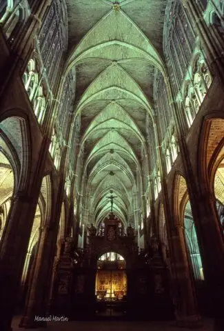 Imagen del interior de la Catedral de León