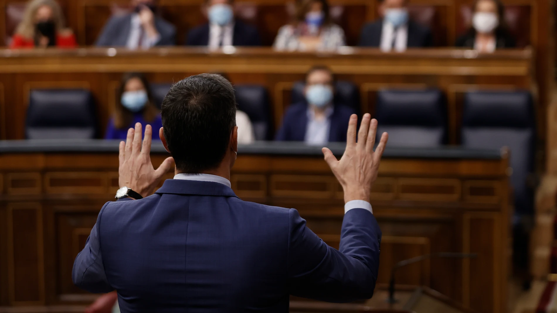 El presidente del Gobierno, Pedro Sánchez, interviene durante la sesión de control al Gobierno en el Congreso de los Diputados