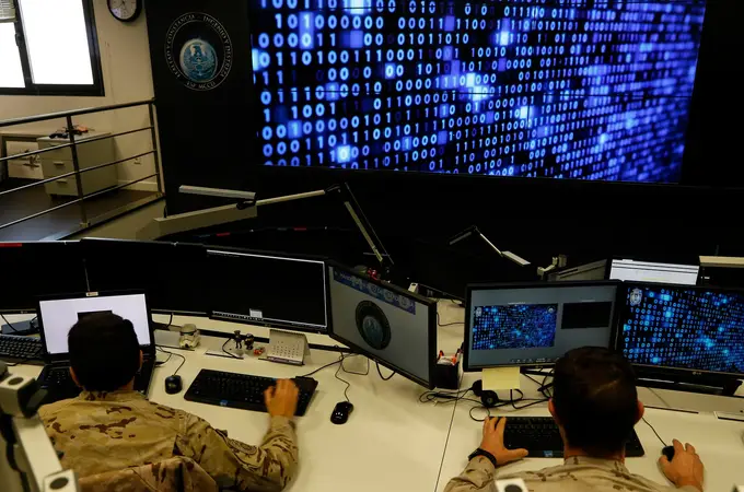 España entrenará a militares ucranianos en ciberdefensa