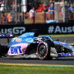 Fernando Alonso, al volante de su Alpine en los entrenamientos del GP de Australia de F1.