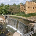 Antigua central eléctrica en las esclusas del Canal en la provincia de Palencia