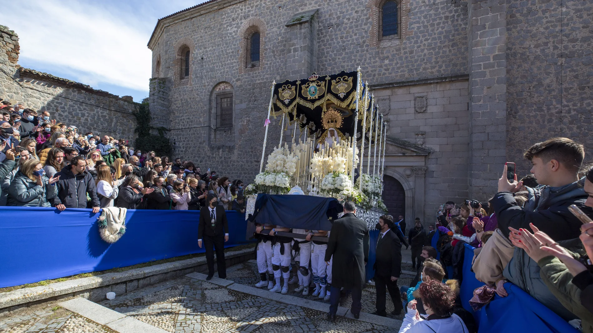 Procesión de La Estrella durante la Semana Santa en Ávila. Ávila, 12-04-2022 Foto: Ricardo Muñoz-Martín
