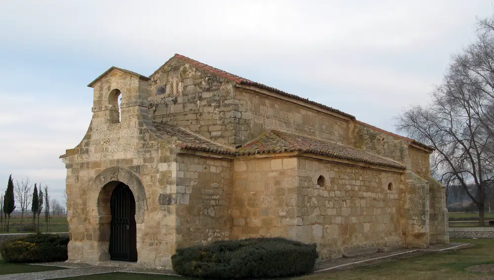 Iglesia de San Juan de Baños en Baños de Cerrato (Palencia)