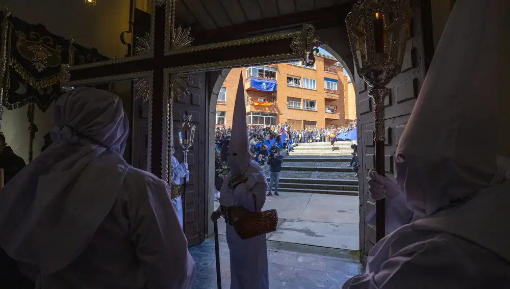 Procesión de La Estrella durante la Semana Santa en Ávila. Ávila, 12-04-2022 Foto: Ricardo Muñoz-Martín