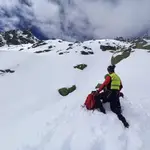  Espectacular rescate de un montañero en el Pico Almanzor (Ávila)