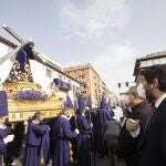 El presidente de la Comunidad, Fernando López Miras, asiste a la procesión de los Salzillos en Murcia