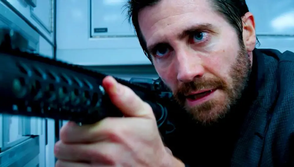 Jake Gyllenhaal se pone en la piel de un delincuente empujado a ayudar a su hermano