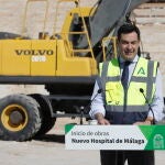El presidente de la Junta de Andalucía, Juanma Moreno, asiste al inicio de las obras de adecuación de los terrenos donde se levantará el nuevo hospital en Málaga