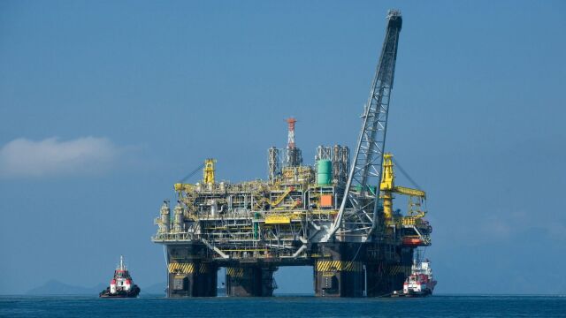 Marruecos halla petróleo en dos pozos frente a las costas de Tarfaya e Ifni