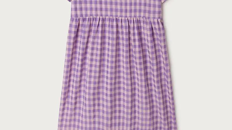 Vestido midi cuadros vichy en tonos lila, de Kling