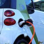 El interés por los coches eléctricos se ha disparado tras el incremento de los precios de la energía
