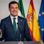 El presidente de la Junta, Juanma Moreno, comparece para informar de la convocatoria de elecciones para el 19 de junio
