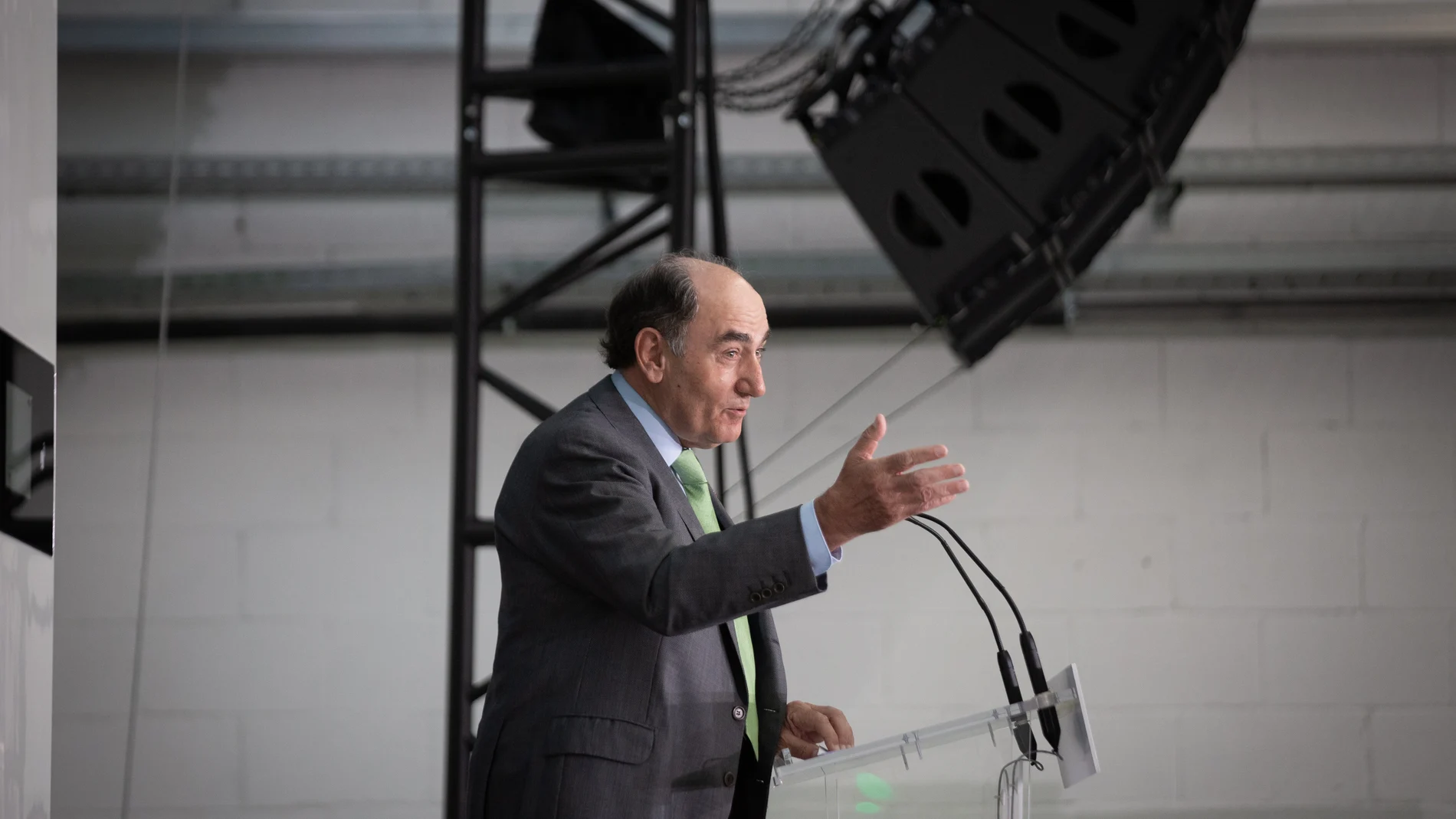 El presidente de Iberdrola, Ignacio Sánchez Galán, interviniendo en la inauguración de la nueva planta de Wallbox, a 20 de abril de 2022, en Barcelona