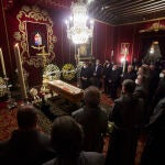 Capilla ardiente del cardenal Carlos Amigo Vallejo en el Palacio Arzobispal de Sevilla