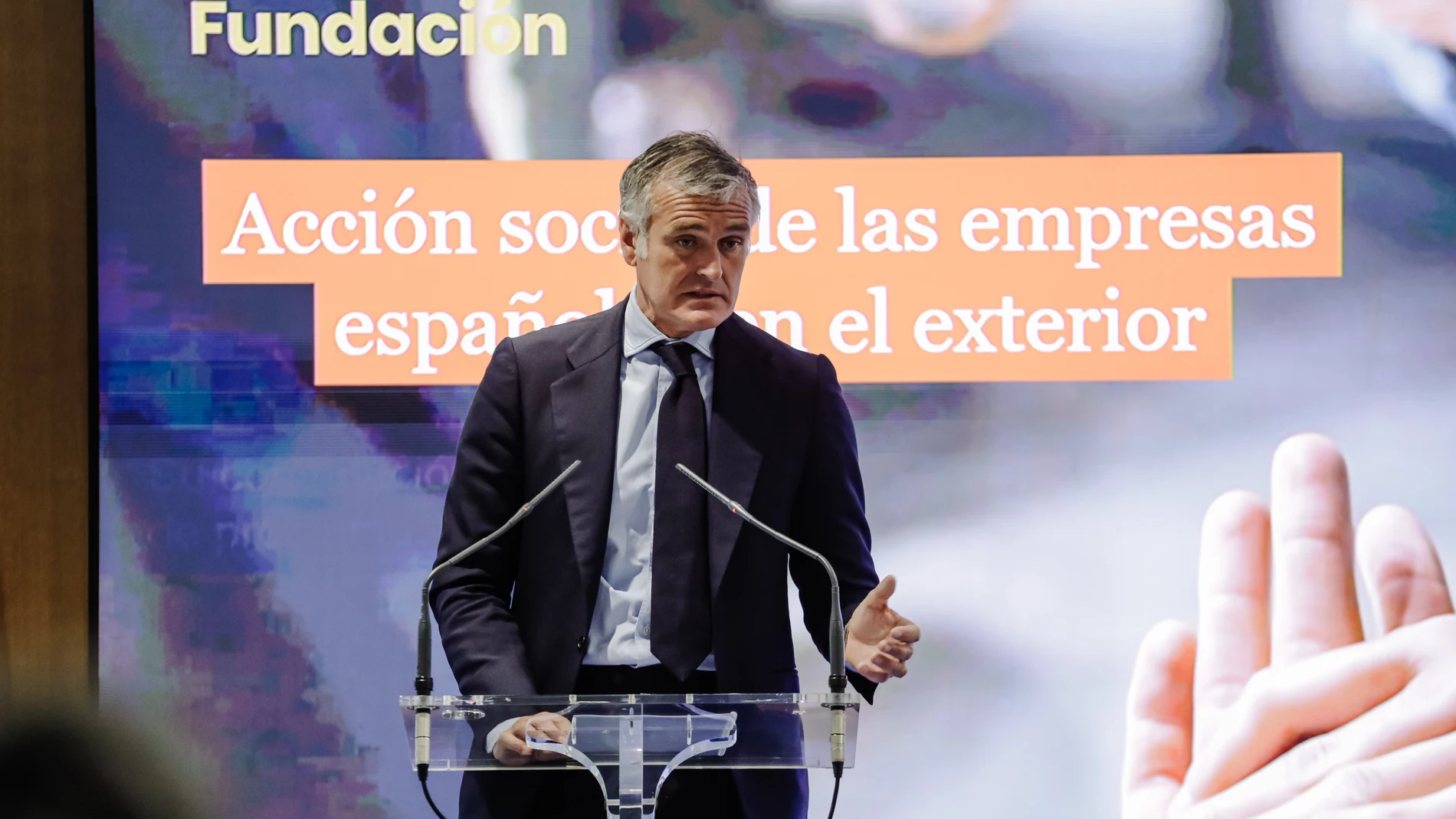 El presidente de PwC España, Gonzalo Sánchez, interviene en la presentación de un informe de la Fundación de la CEOE y la Fundación PwC