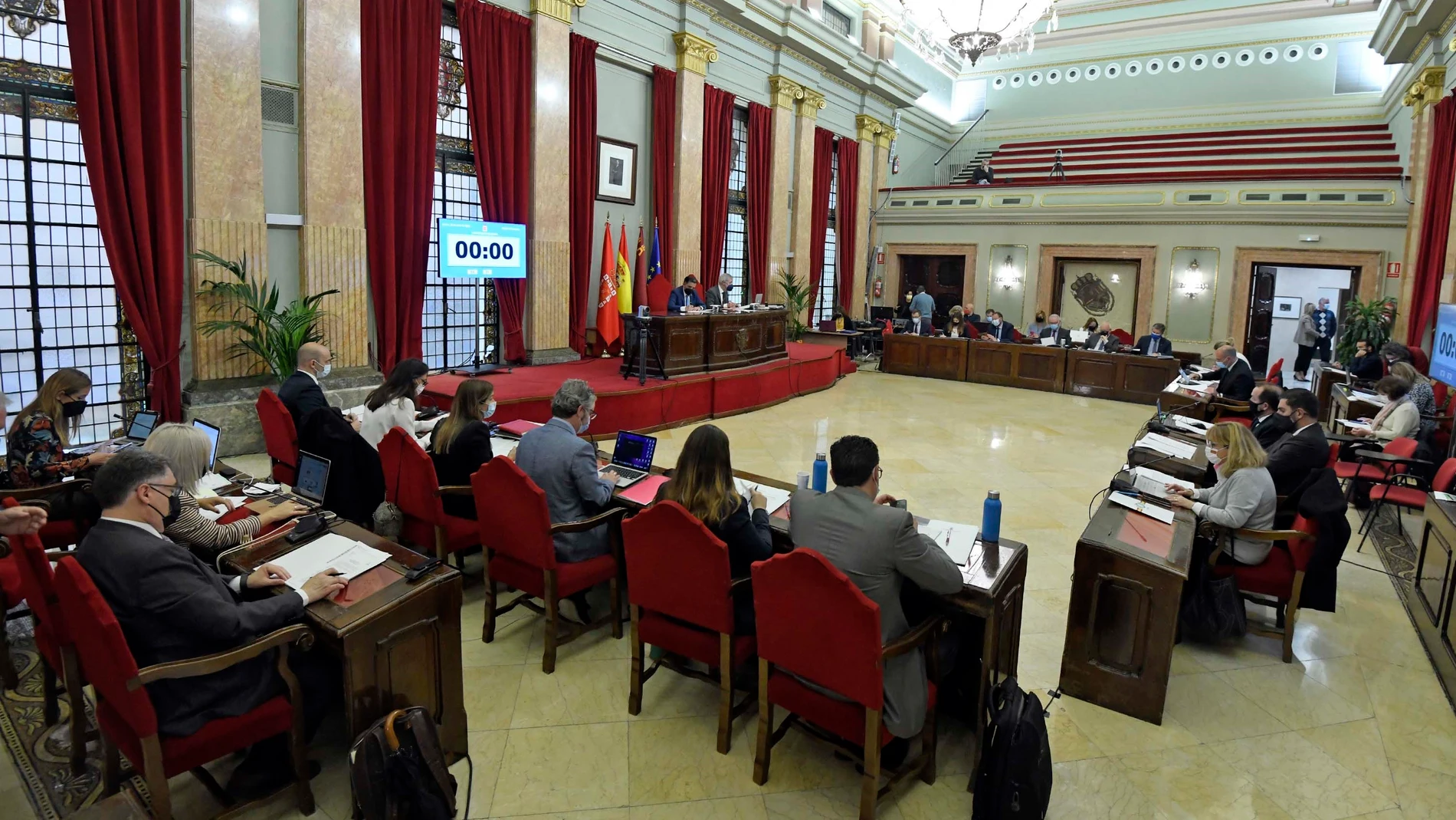 El pleno de Murcia aprueba 51 nuevas denominaciones de calles con nombres franquistas, 19 llevarán nombres de mujeres