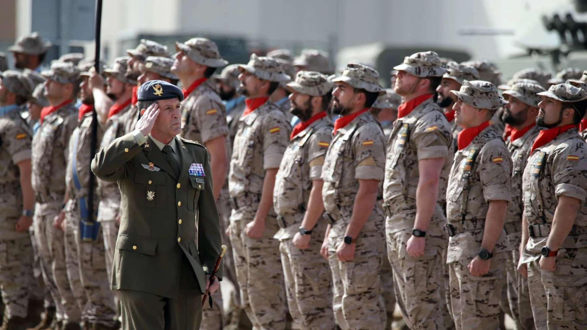 Acto de despedida del Contingente EUTM MALÍ XX en la Base El Empecinado, en Valladolid