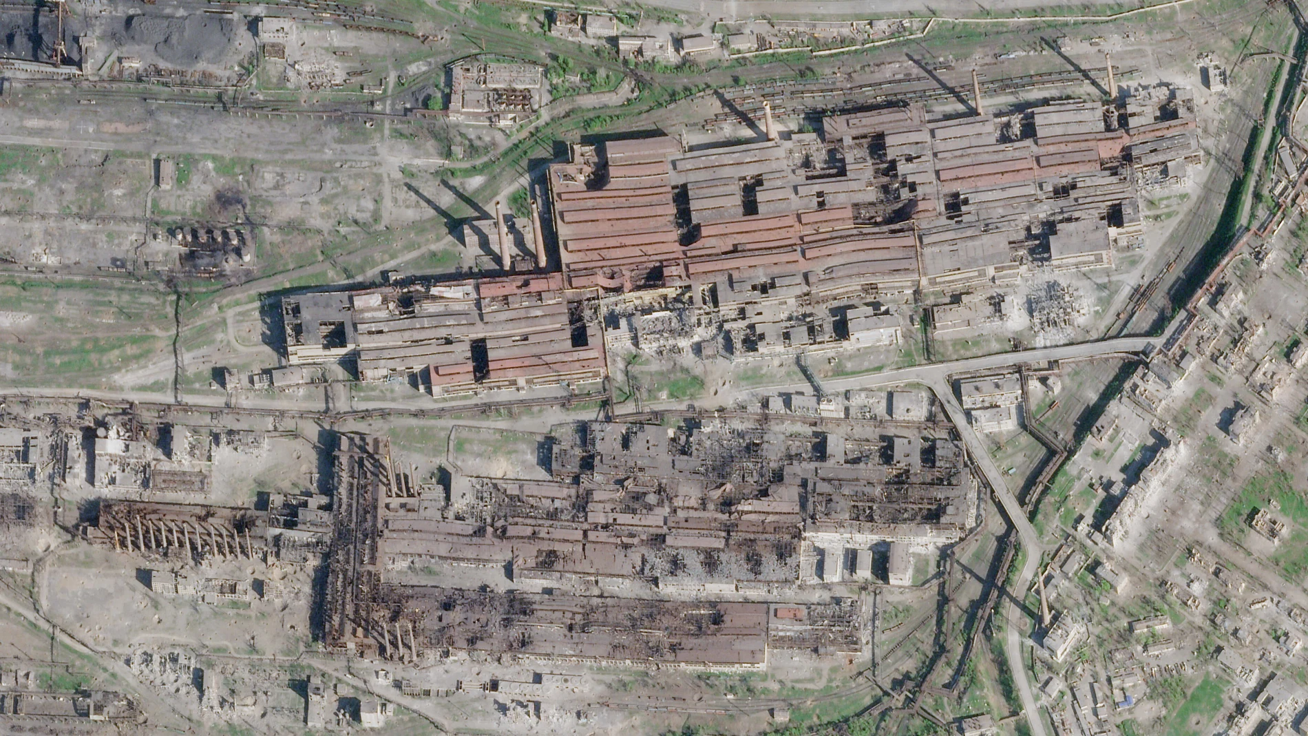 Imagen de satélite del complejo industrial de Azovstal en Mariupol