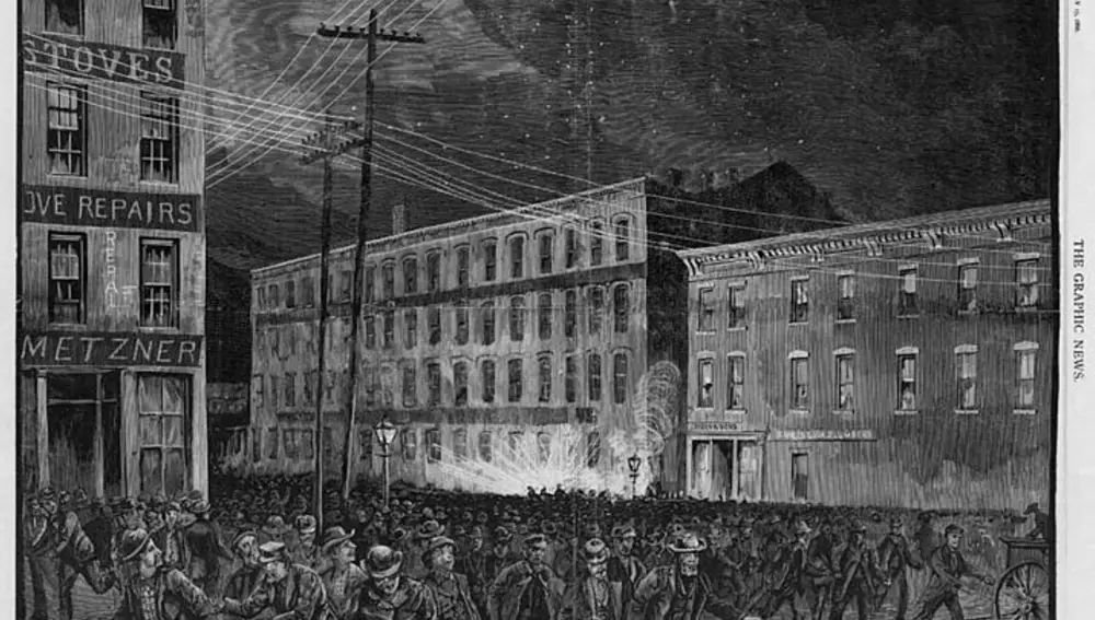 Grabado que ilustra las manifestaciones de Chicago en mayo de 1886 | Fuente: Dominio Público / The Graphic News