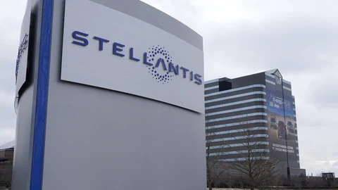 El reparto de ayudas europeas deja fuera proyectos estrella de Stellantis o Acciona y en suspenso miles de empleos