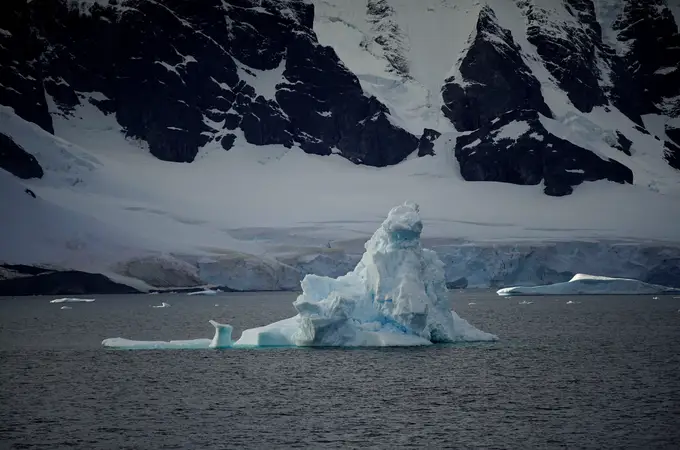 Estas son las grandes (y sorprendentes) diferencias entre el Ártico y la Antártida