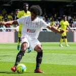 Jules Koundé con el Sevilla.