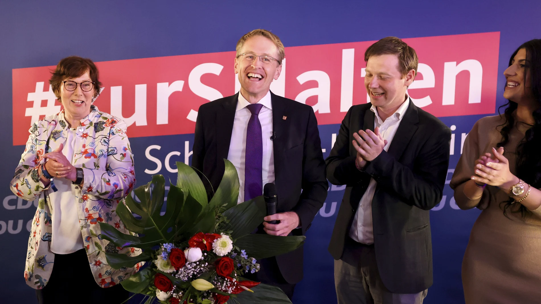 Daniel Günther de la Unión Demócrata Cristiana (CDU) seguirá al frente del gobierno de Schleswig-Holstein al menos una legislatura más