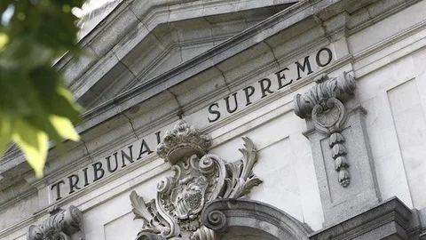 Fachada de la sede del Tribunal Supremo
