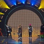 Actuación de los representantes de Ucrania con la canción 'Stefania'