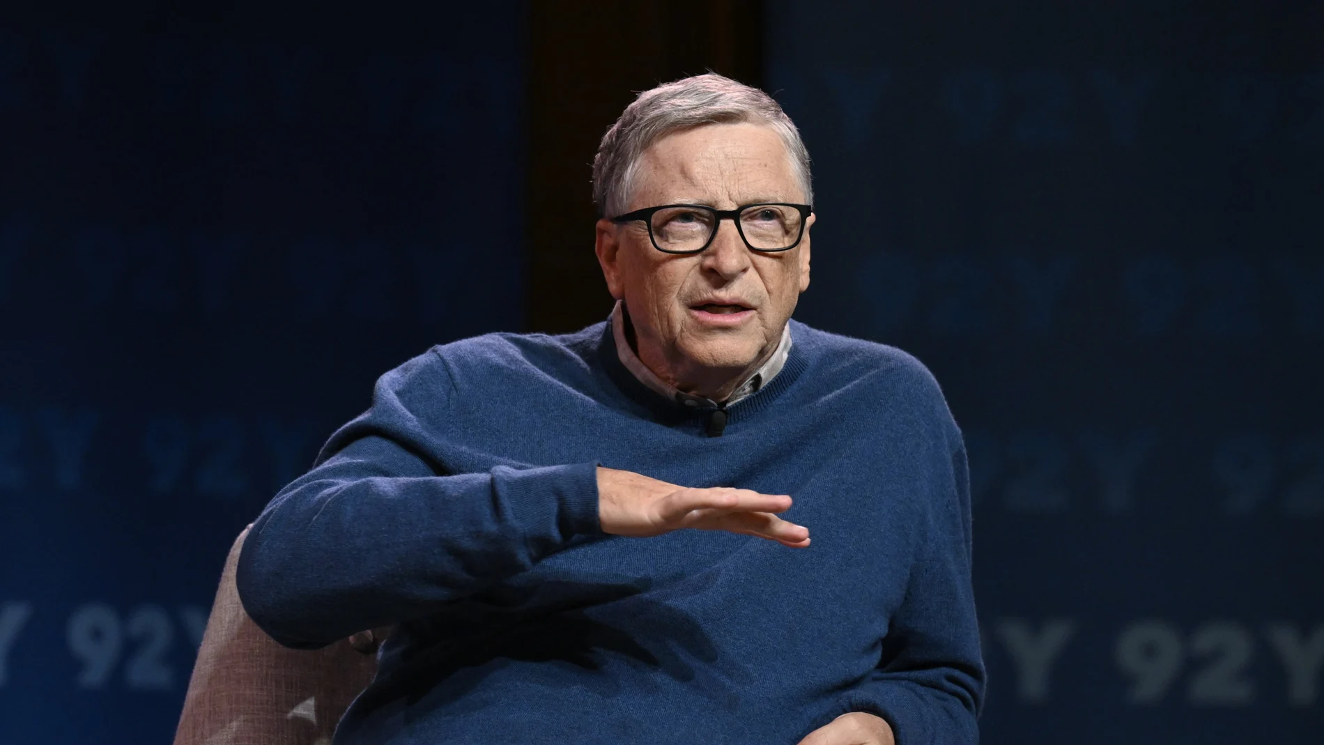 Hay un riesgo a nivel global": La nueva y peligrosa predicción de Bill Gates que alerta al mundo y pide "que se prepare la humanidad"