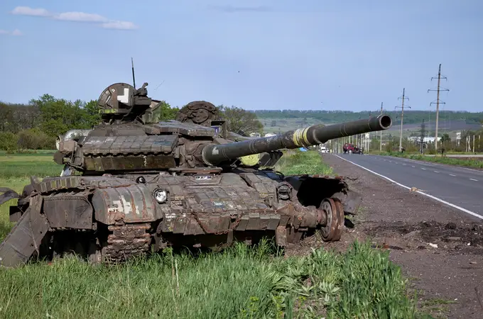 Un carro ucraniano T-64BV destruye un tanque ruso desde la distancia récord de 10.600 metros