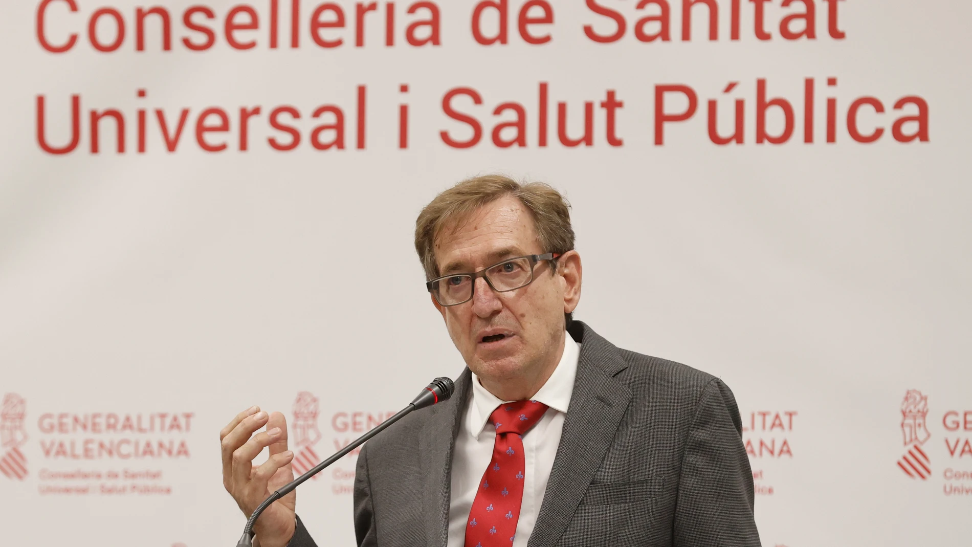 El conseller de Sanidad en la Comunidad Valenciana, Miguel Mínguez 