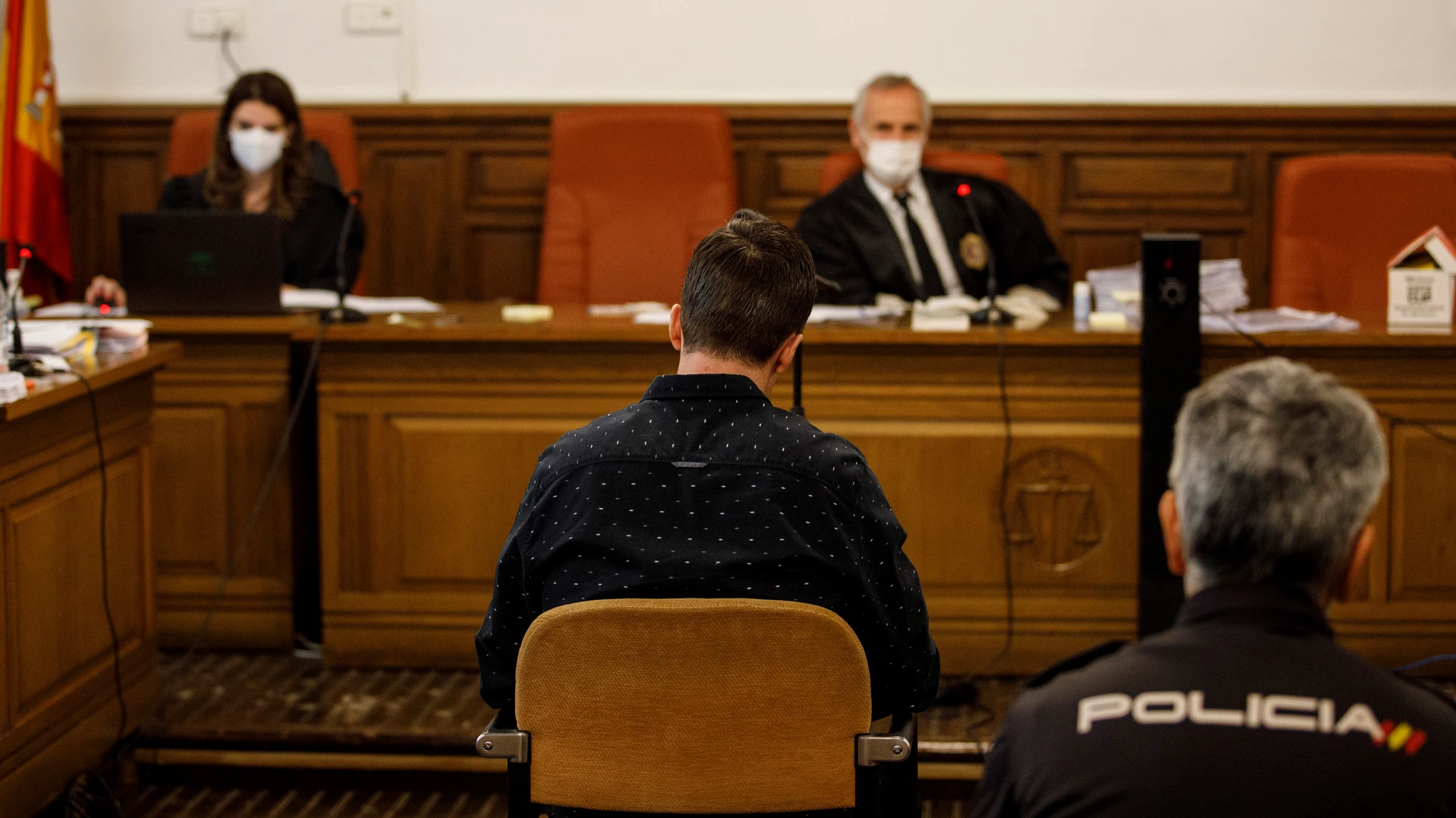 El legionario acusado de asesinar el 8 de febrero de 2020 a su expareja en Zadin en la Audiencia de Granada para ser juzgado. Álex Cámara / Europa Press