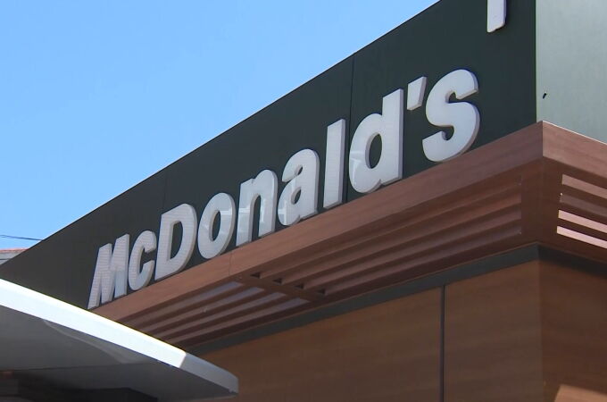 McDonald's abandona Rusia tras más de 30 años de actividad e inicia la venta de su red de restaurantes