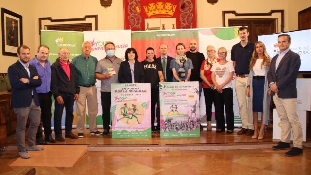 Presentación del Tour Universo Mujer en Zamora
