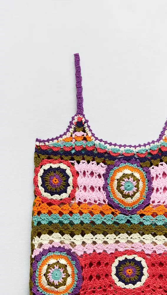 Top punto crochet.