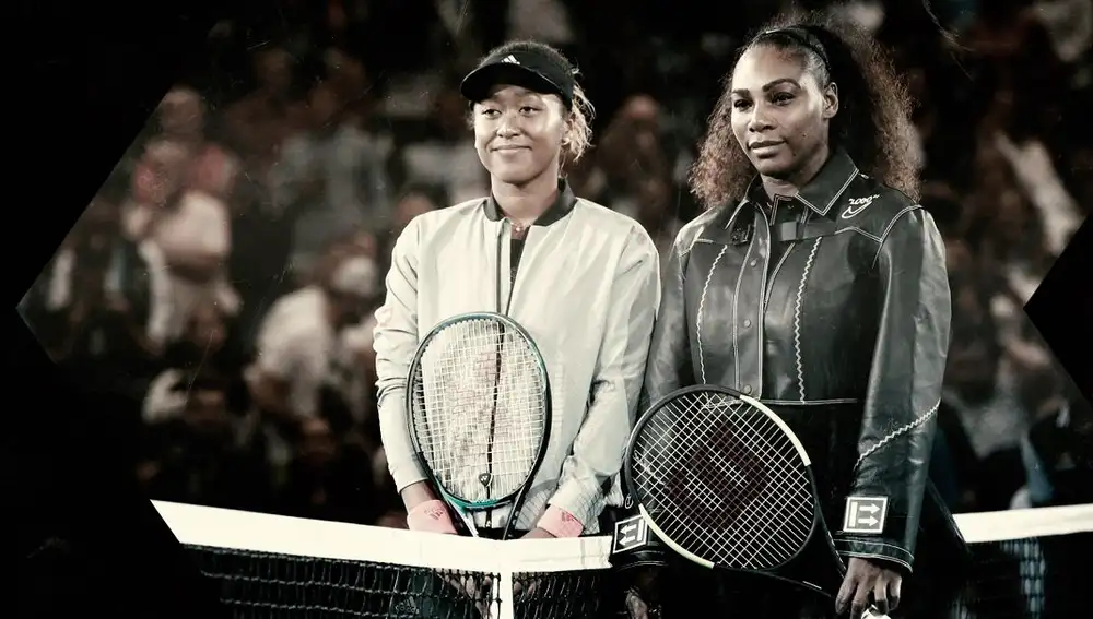 Naomi Osaka junto a Serena Williams