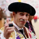 El diestro Alejandro Talavante durante la corrida de la Feria de San Isidro celebrada este viernes en la Plaza de Torosde Las Ventas. EFE/Juanjo Martín