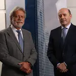 Luis Amodio (izq.), presidente de OHLA, y José Antonio Fernández Gallar, consejero delegado OHLA 19/05/2022