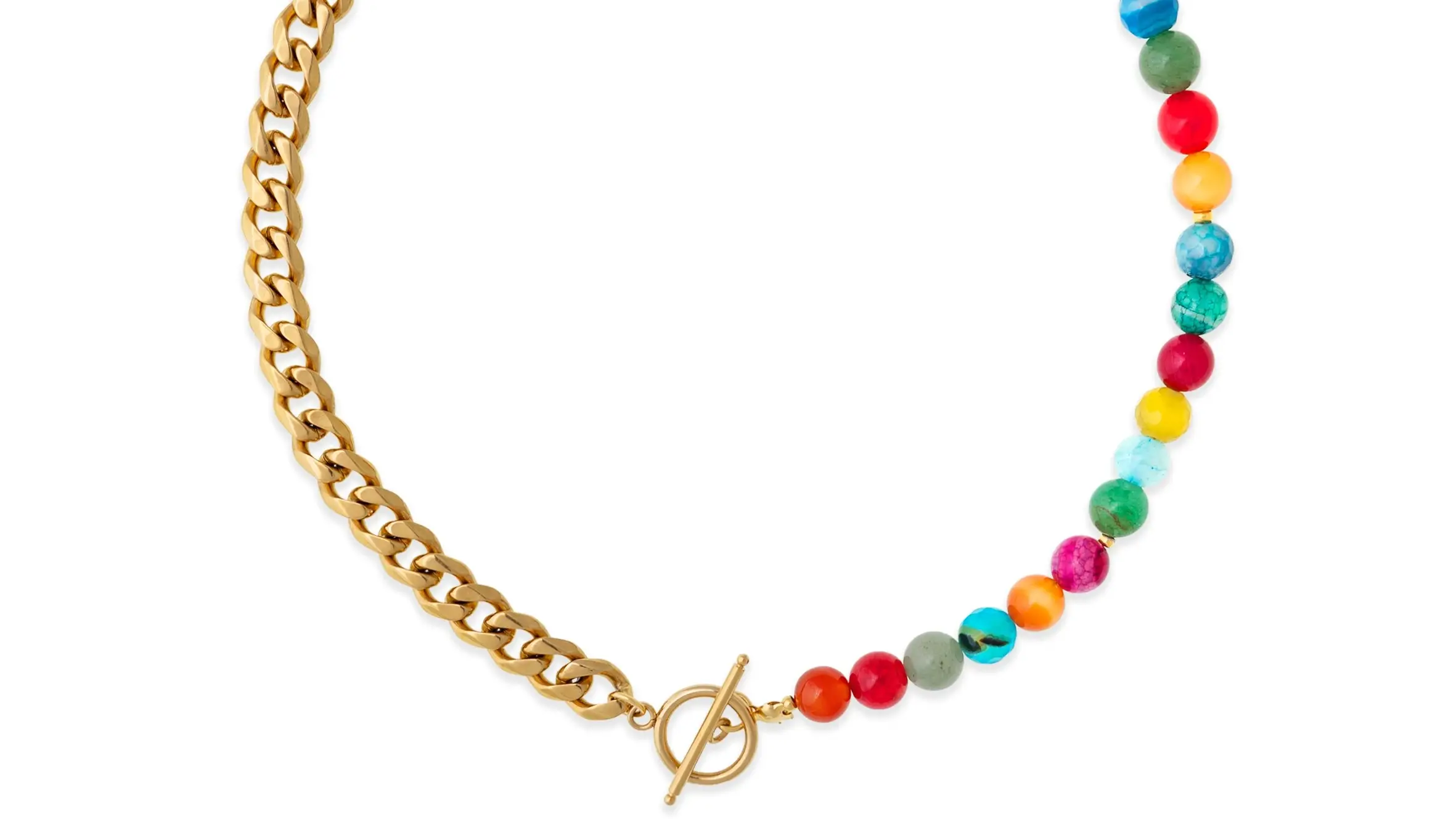 Collar con perlas de colores.